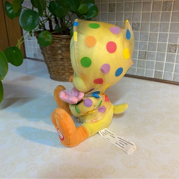 Vintage Hallmark Tweety Bird Happy Spwingtime Tweety features sound 5 phrases - Picture 7 of 9